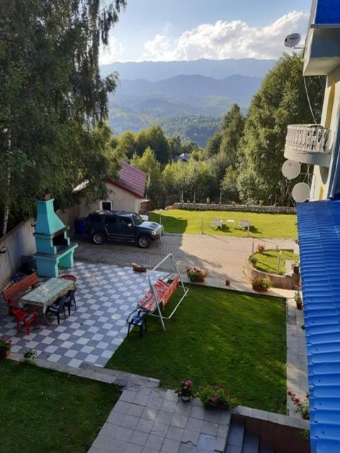 Отель Casa Albastra Drumu Carului Экстерьер фото